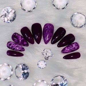 Mesmerize||Press-on Nail Set